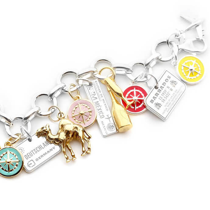 Champagne Charm | Gold
