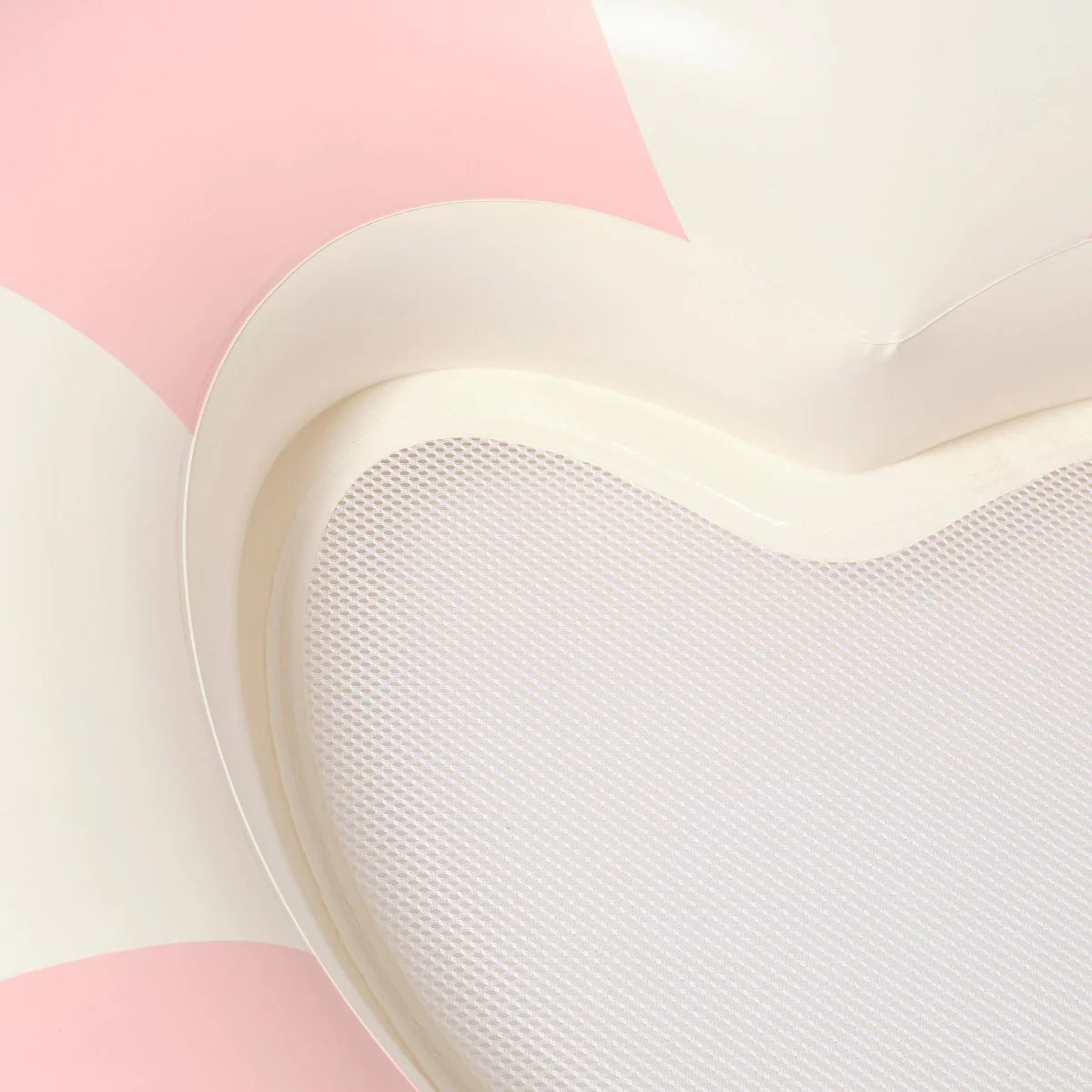 Luxe Tube Pool Ring | Stole My Heart