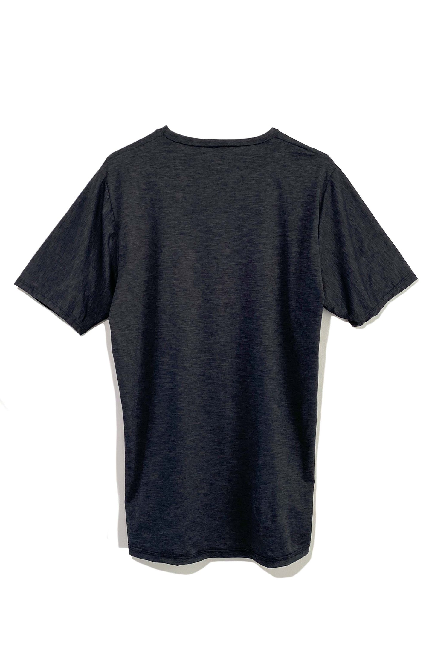 Camisa de sol de manga corta y ajuste relajado para hombre | Carbón