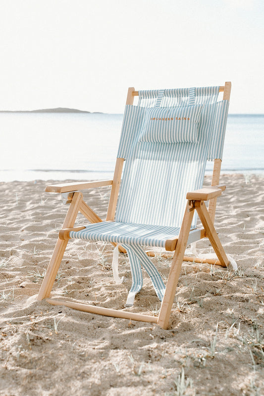 The Seersucker Mongoose Lounger Chair